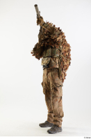  Photos Frankie Perry Army Sniper KSK Germany Poses aiming gun standing whole body 0010.jpg